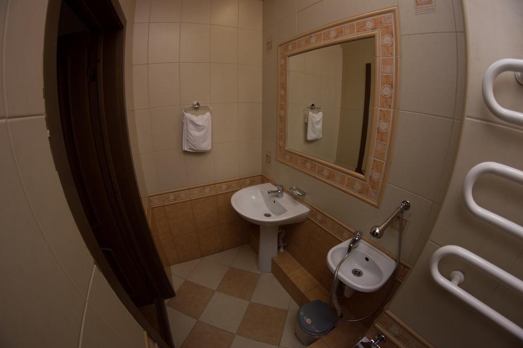 Hotel Vesta Brest Exteriör bild